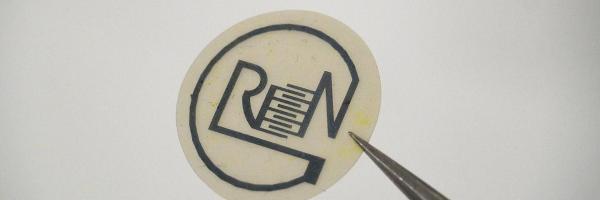 A biodegradable sensor for sensitive shipments